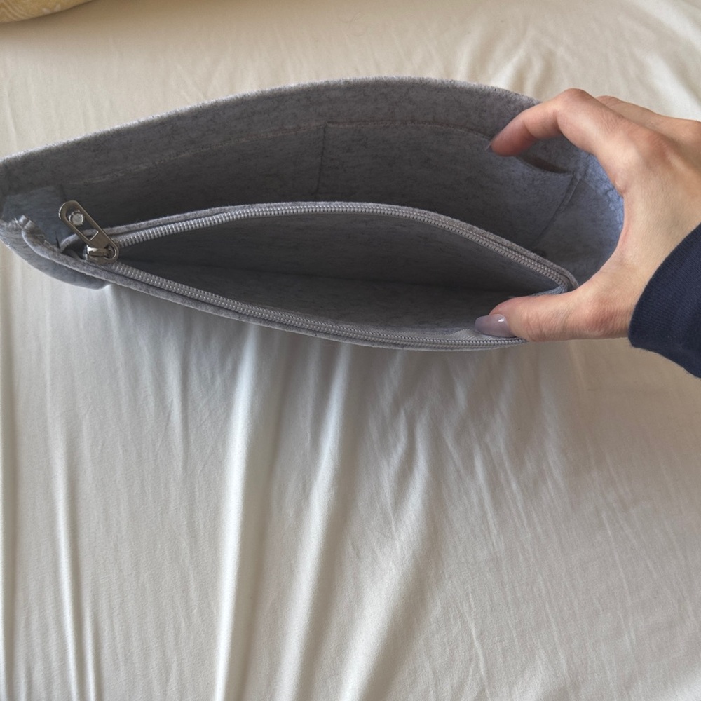Gray Felt Pouch Insert - Picture 2 of 2